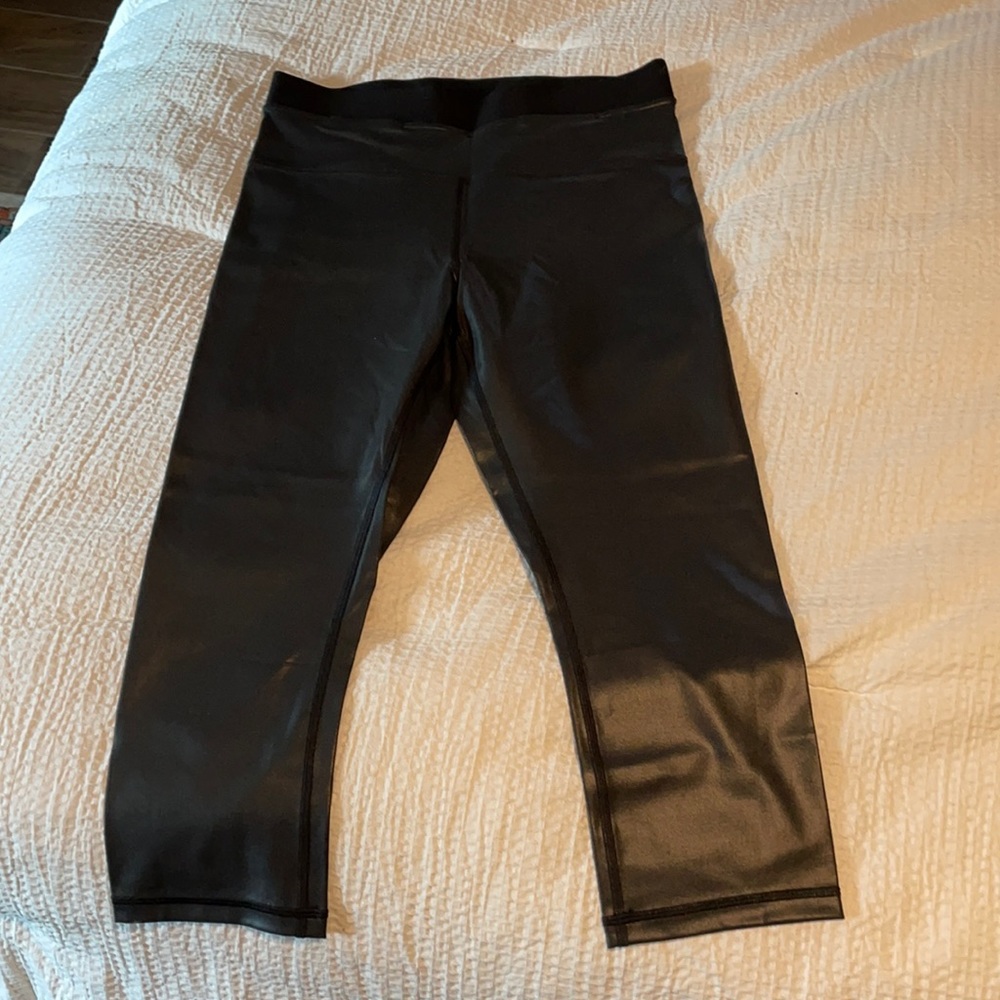 Never worn lulu lemon leggings